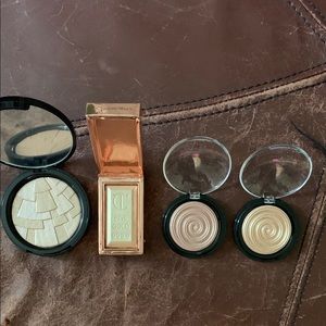 Lot of Four Designer Facial Highlighters